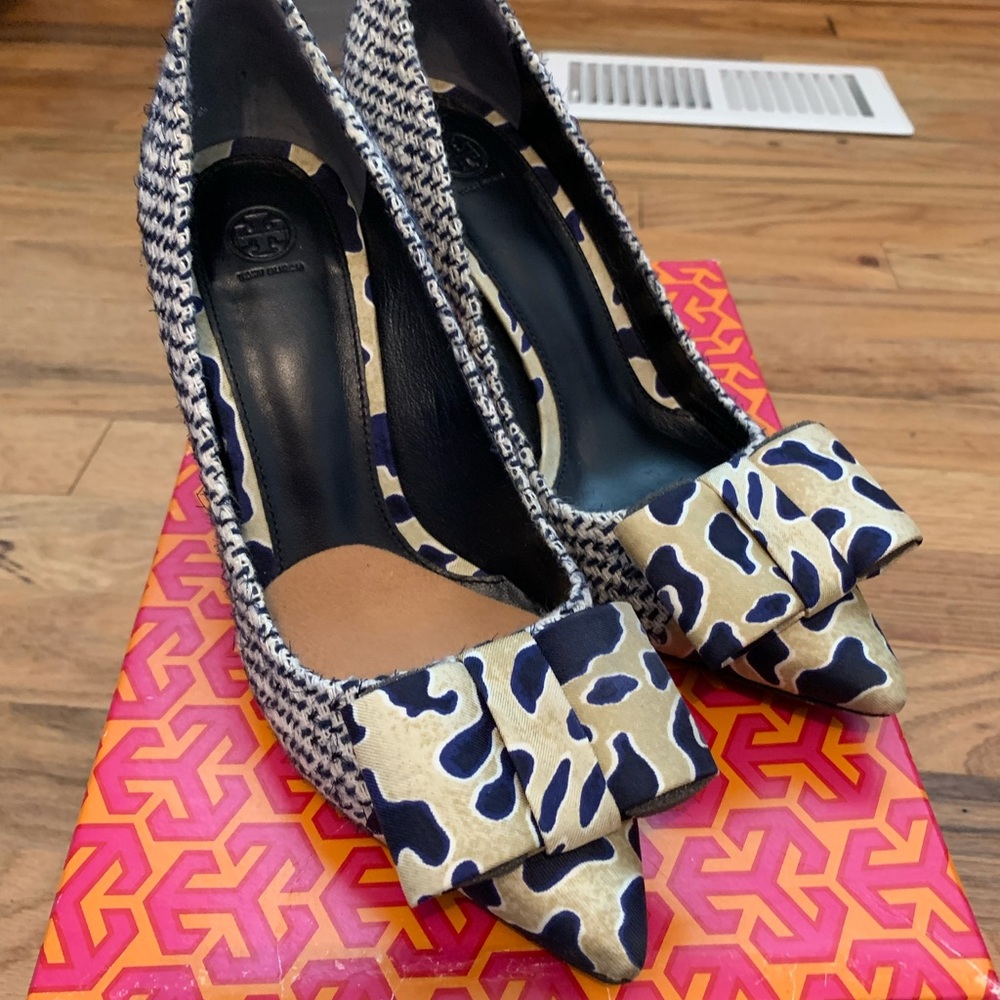 Tory Burch Tweed/Leopard (Blue) Pump - Size 5